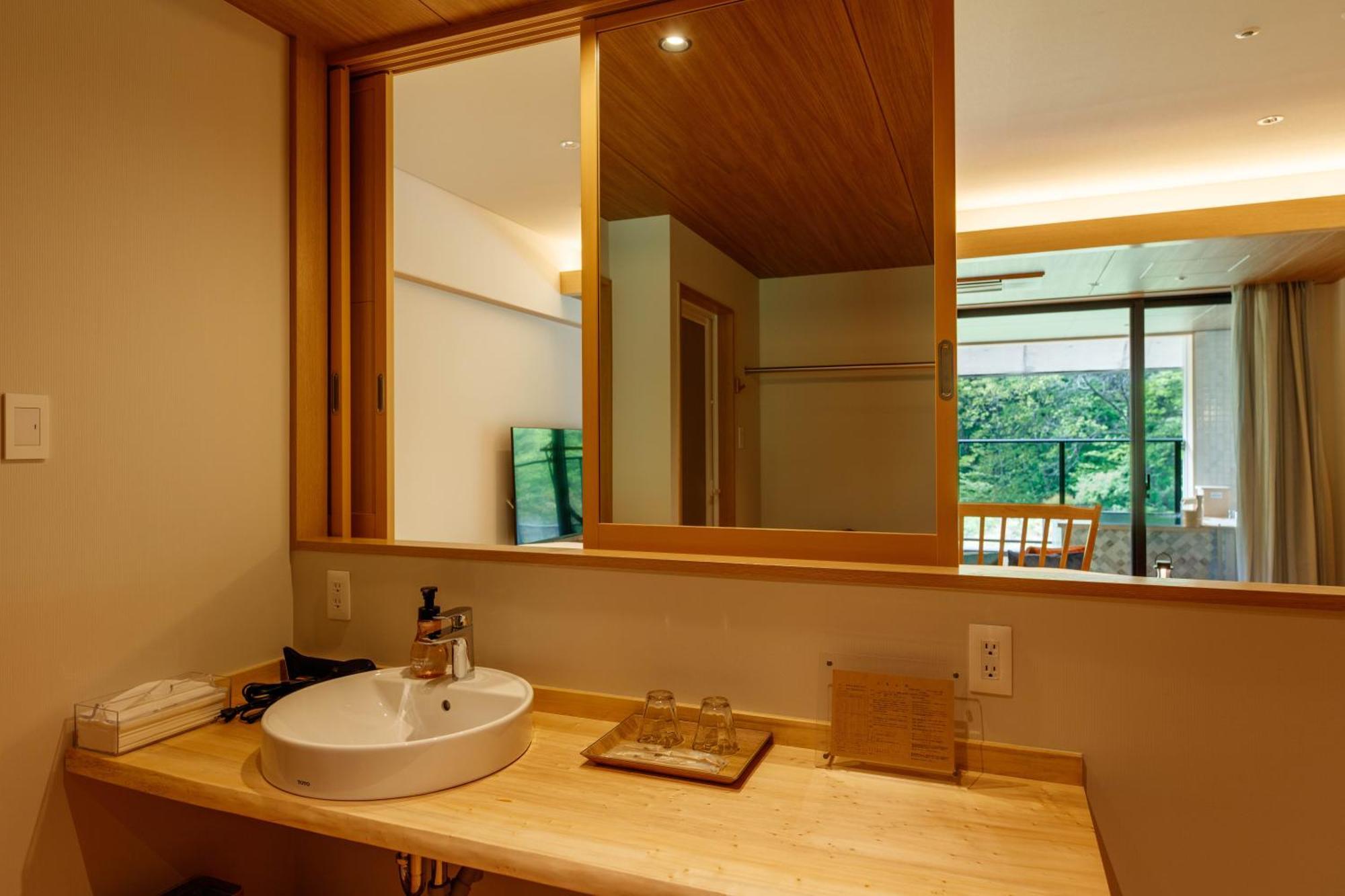 Sakunami Onsen Yuzukushi Salon Ichinobo Sendai Luaran gambar
